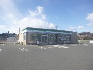 【コンビニ】ファミリーマート倉敷玉島乙島店 819m 周辺環境