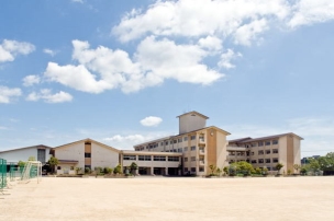 【中学校】岡山市立富山中学校 1923m 周辺環境
