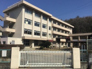 【中学校】岡山市立上道中学校 993m 周辺環境