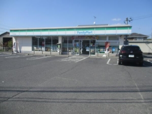 【コンビニ】ファミリーマート岡山兼基店 391m 周辺環境