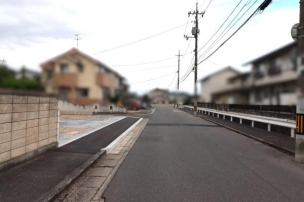 前面道路 前面道路含む現地写真
